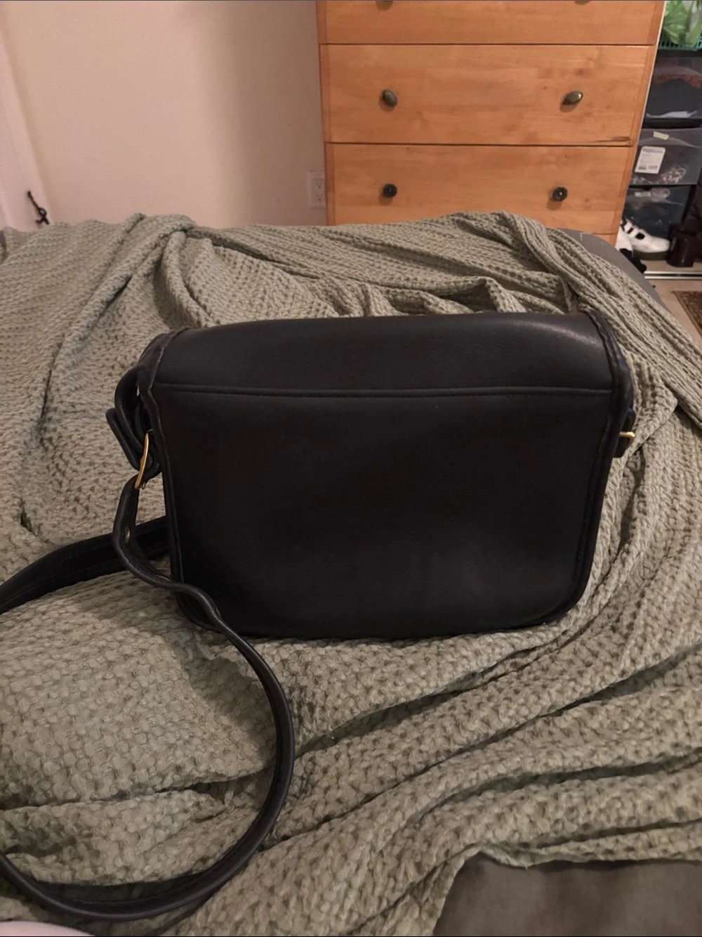 1996 Coach Black Leather Messenger Bag with Brass Hardware 9170- no hang tag